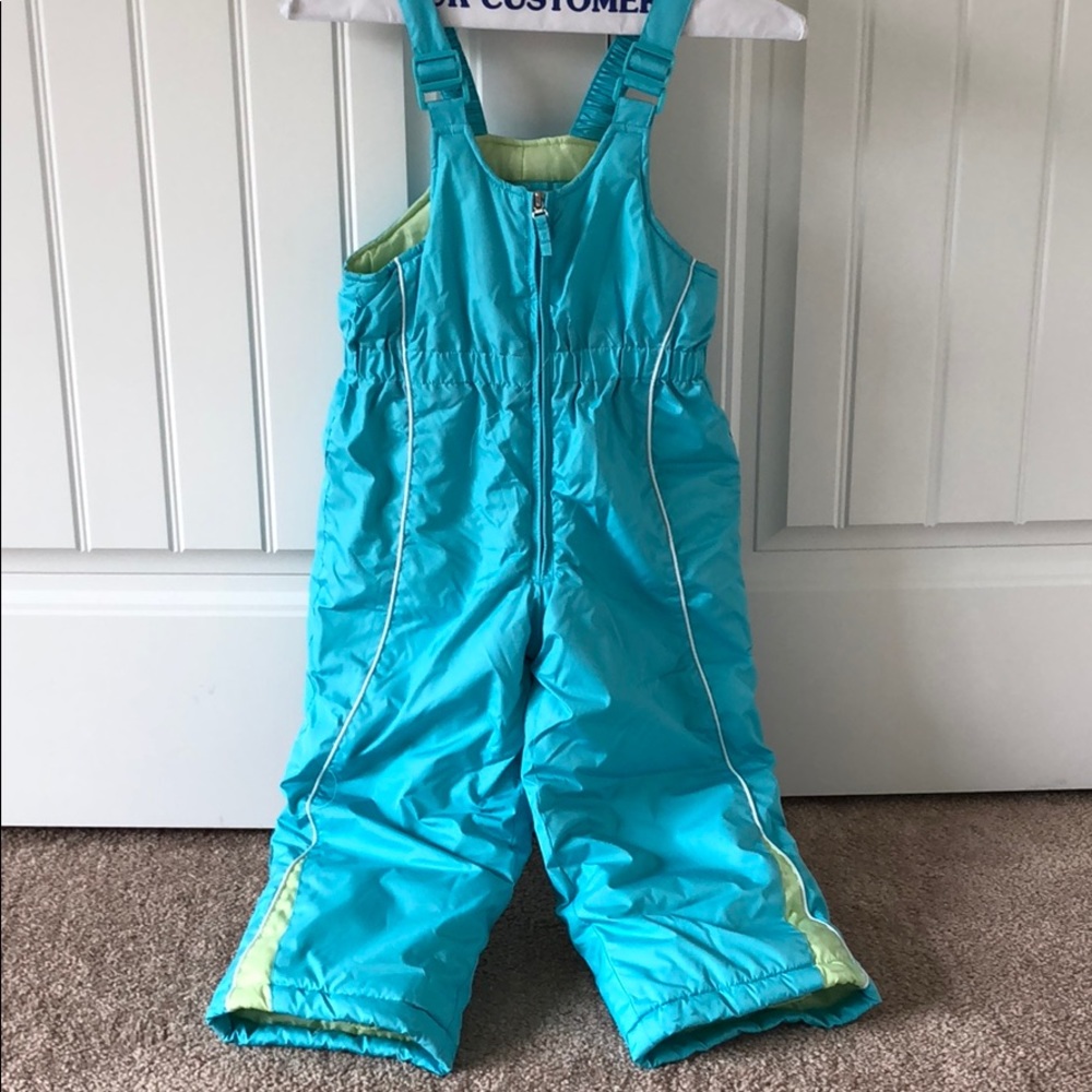 Snow suit